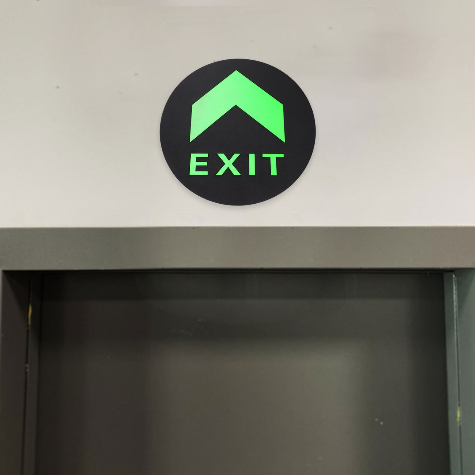 5 قطع من ملصقات الإشارة الليلي - مراجعة Emergency Exit Sign وسعره